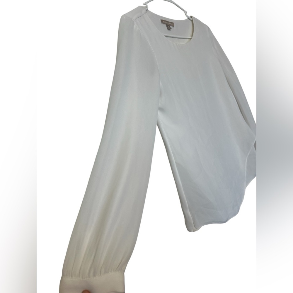 Banana Republic White Long Sleeve Blouse | Size XS | Elegant Minimalist Top NWOT - Picture 4 of 7